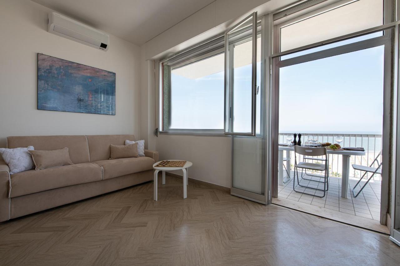 Ventodue Apartment Rimini Exterior photo
