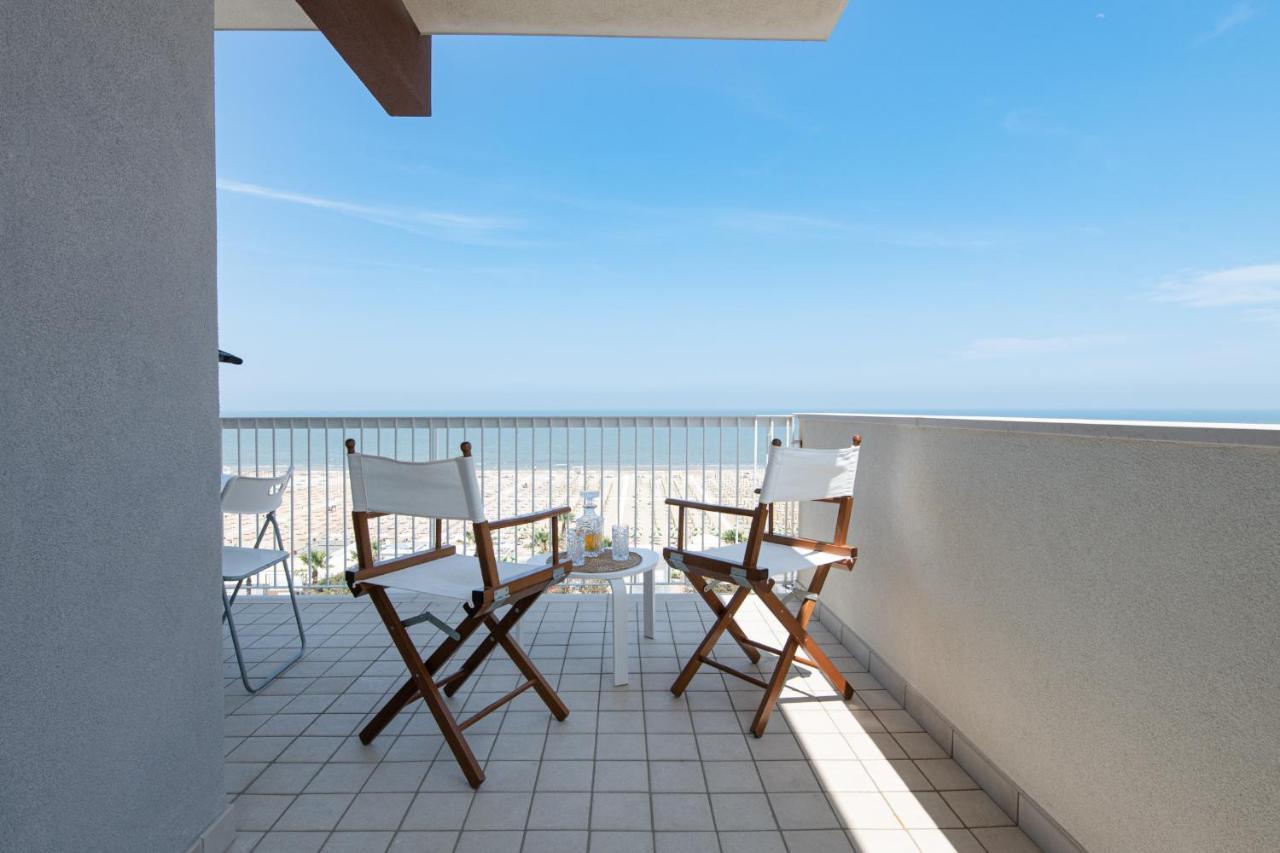 Ventodue Apartment Rimini Exterior photo