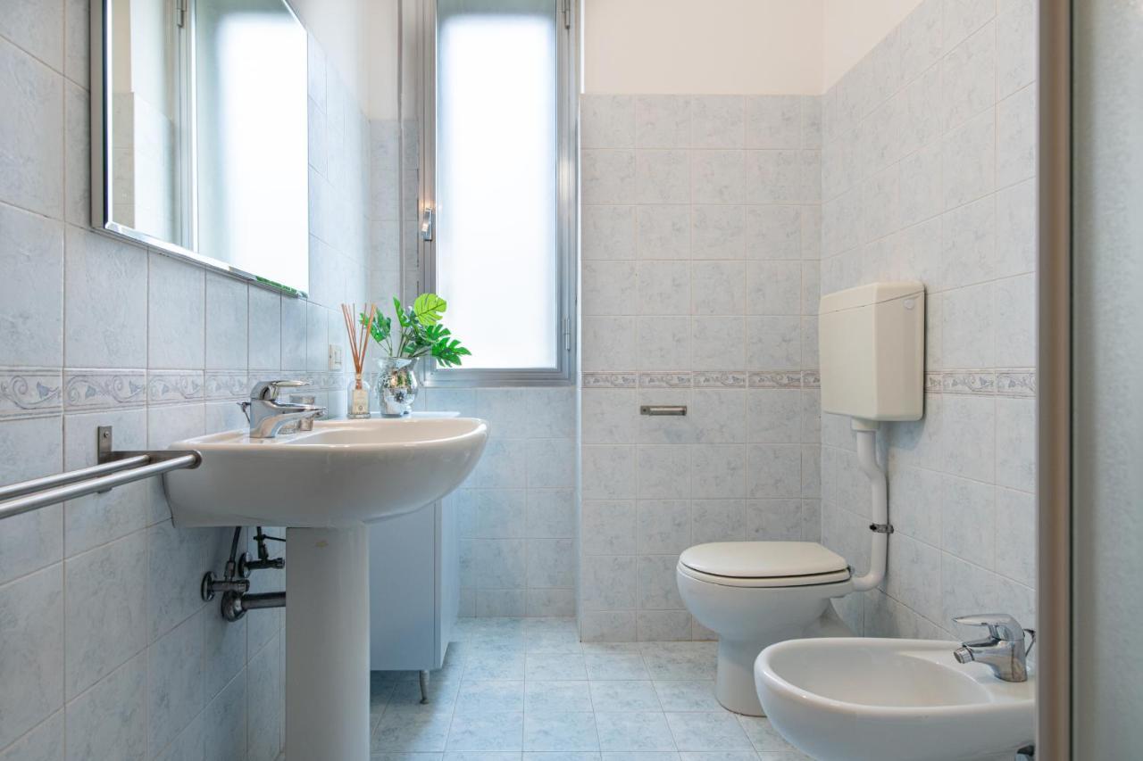 Ventodue Apartment Rimini Exterior photo