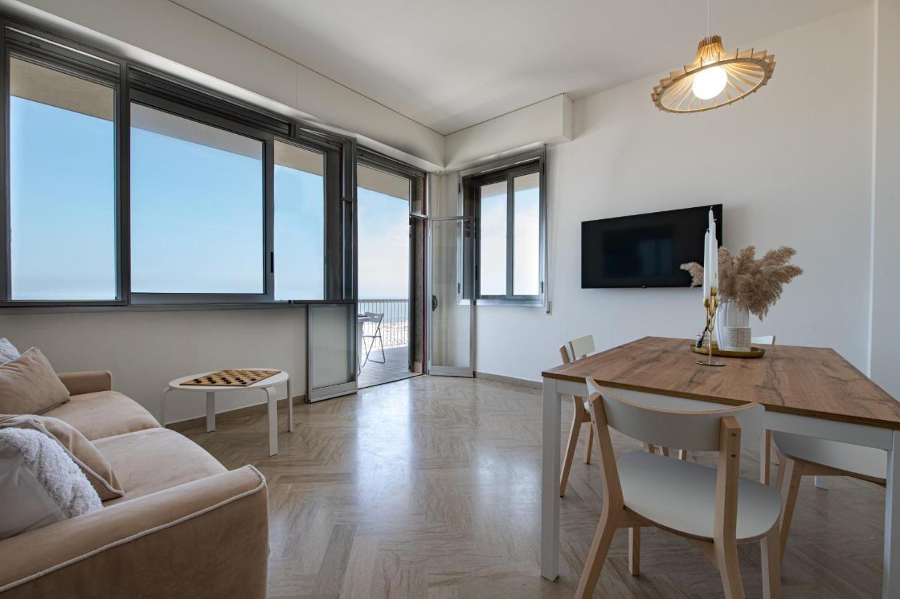 Ventodue Apartment Rimini Exterior photo