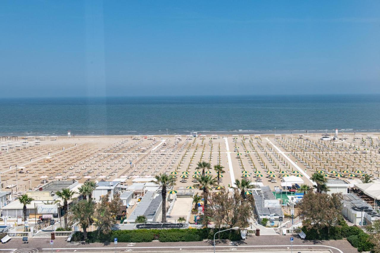 Ventodue Apartment Rimini Exterior photo