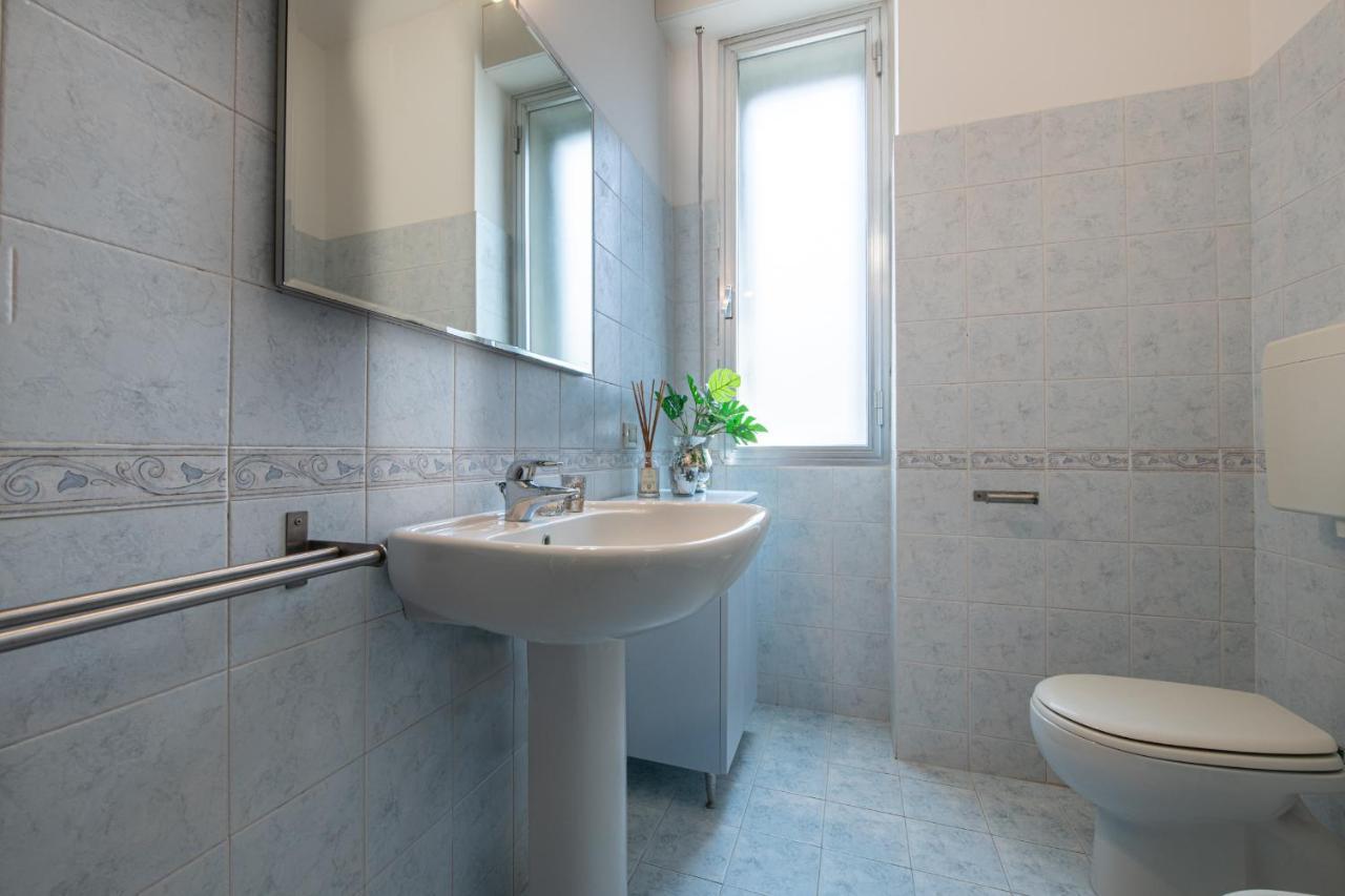 Ventodue Apartment Rimini Exterior photo